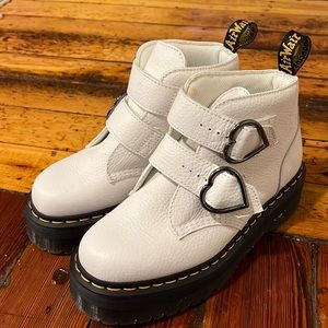 dr marten devon heart platforms